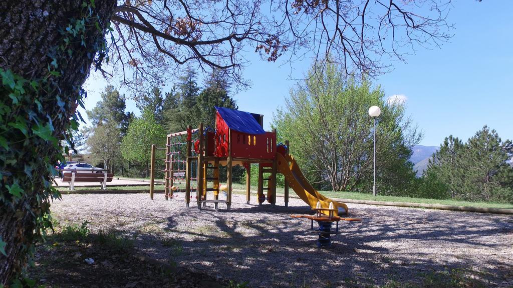 Vvf Drome Provence Ξενοδοχείο Montbrun-les-Bains Εξωτερικό φωτογραφία