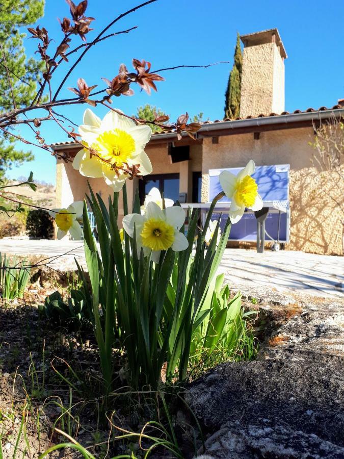 Vvf Drome Provence Ξενοδοχείο Montbrun-les-Bains Εξωτερικό φωτογραφία